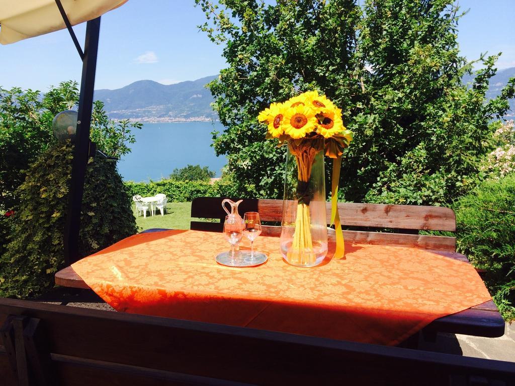 Bed And Breakfast Due Leoni Torri Del Benaco Rum bild
